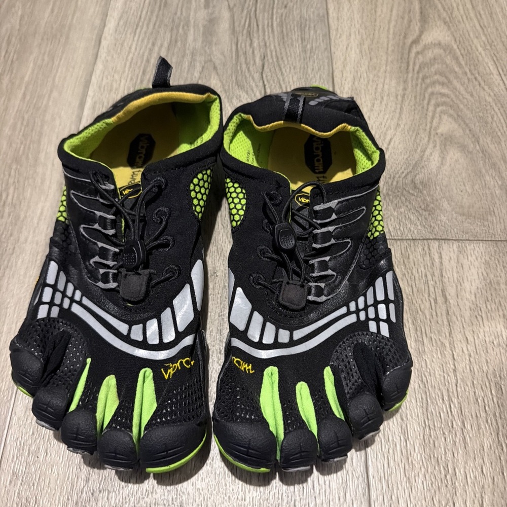 Vibram FiveFingers KomodoSport LS, Sz 42 M9